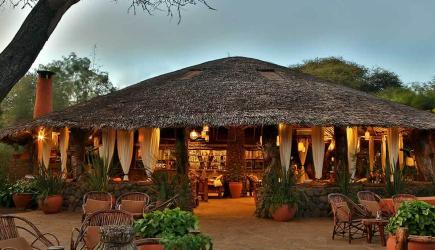 7 Days 6 Nights Nairobi, Amboseli, Nakuru And Maasai Mara Safari Holiday
